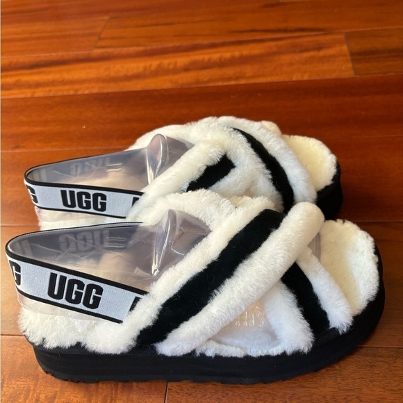 Ugg white and black disco cross slides sandals - Picture 7 of 14